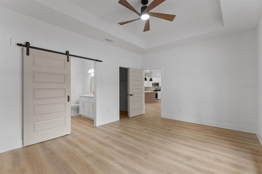 Spacious, unfurnished interior of a new home in , Fanning Springs (Image 25). Spacious, unfurnished interior of a new home in , Fanning Springs (Image 25).
