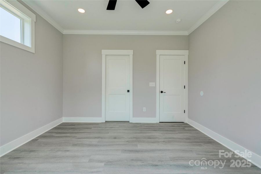 Spacious, unfurnished interior of a new home in , Kings Mountain (Image 17). Spacious, unfurnished interior of a new home in , Kings Mountain (Image 17).
