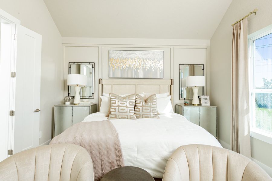 Furnished interior view inside a new home in ARTAVIA, Conroe (Image 10).