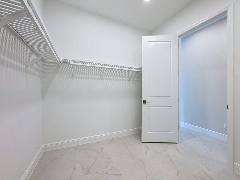 Spacious, unfurnished interior of a new home in River Preserve Estates, Parrish (Image 60).