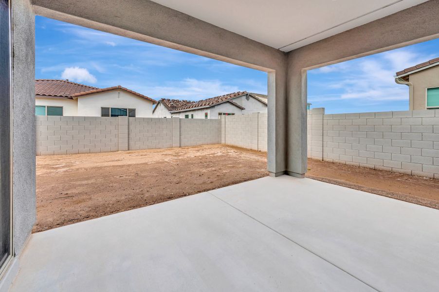 Exterior details and patio area of a home in Soleo, San Tan Valley (Image 4).