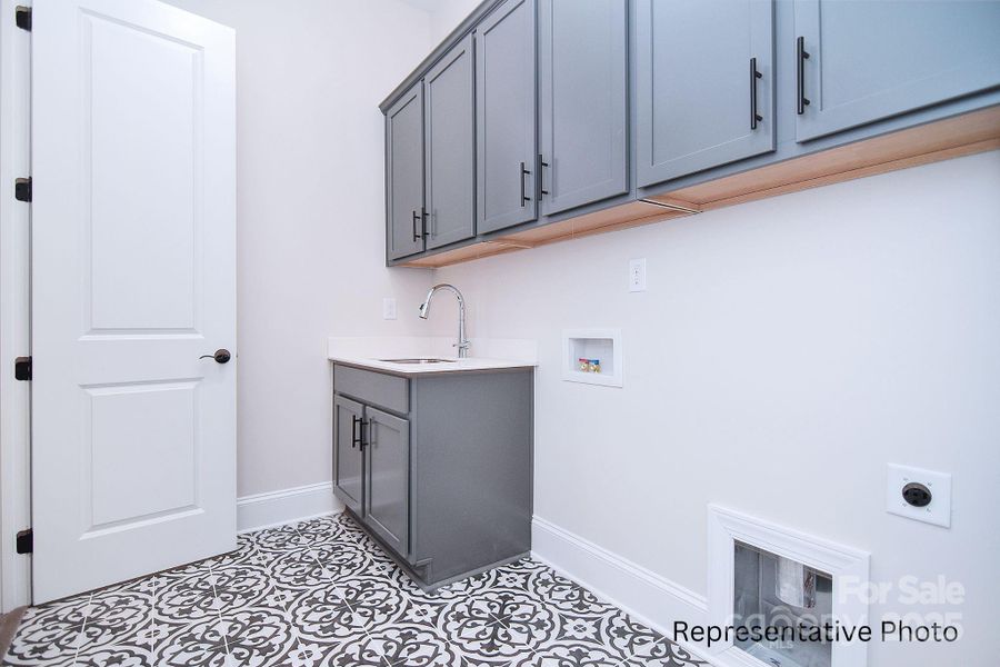 Furnished interior view inside a new home in Harbor Watch, Statesville (Image 19). Furnished interior view inside a new home in Harbor Watch, Statesville (Image 19).