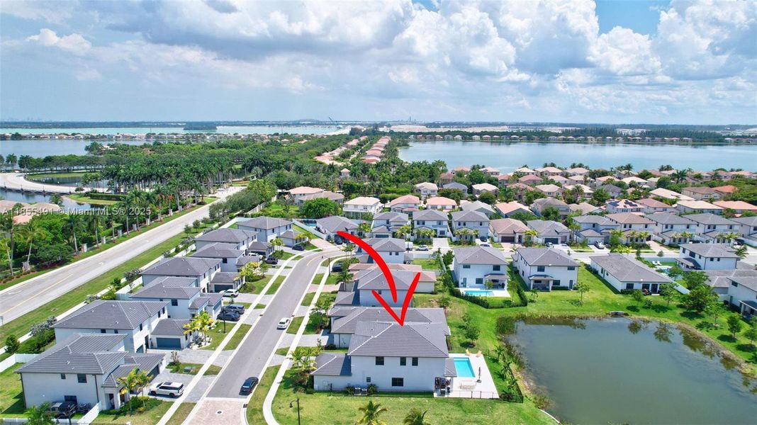 Image 55 of a home in .