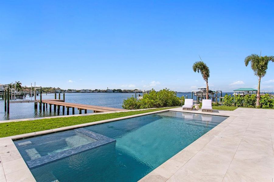 Community amenities in , Tampa (Image 55).