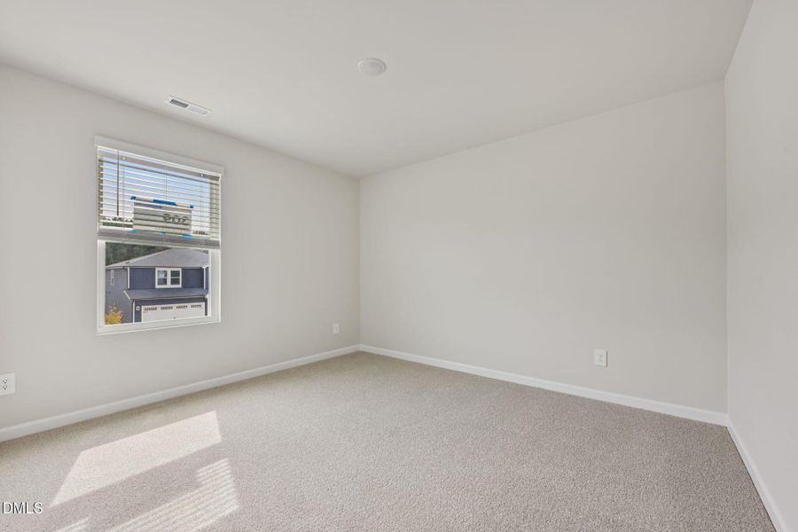 34-web-or-mls-Raleigh - Oak Manor - 744