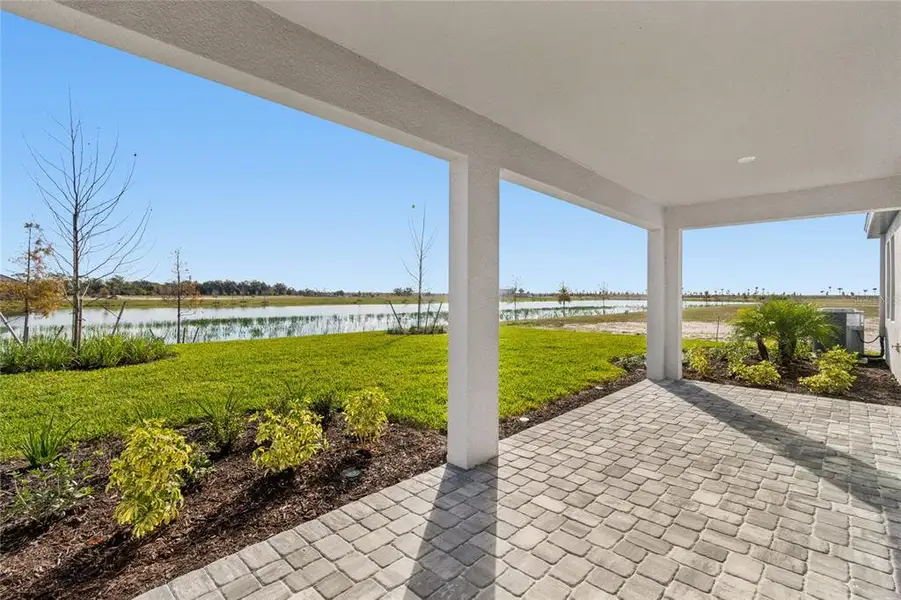 Exterior details and patio area of a home in Hawkstone, Sarasota (Image 3).