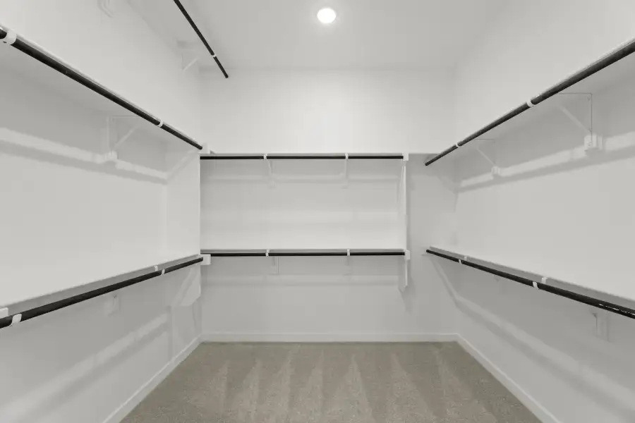 Primary Closet Representative Photo