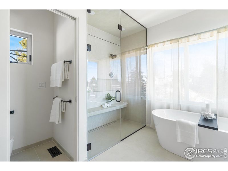 Image 36 of a home in .