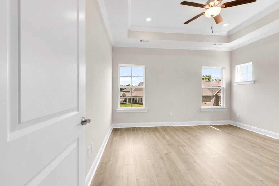 Spacious, unfurnished interior of a new home in Rutherford, Columbia (Image 28). Spacious, unfurnished interior of a new home in Rutherford, Columbia (Image 28).