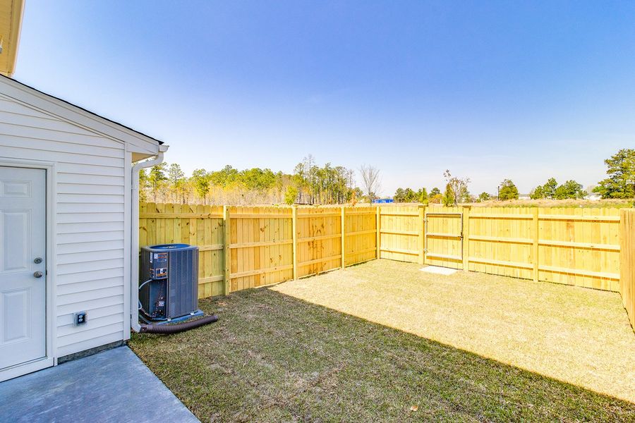 Exterior details and patio area of a home in Astoria, Columbia (Image 4).