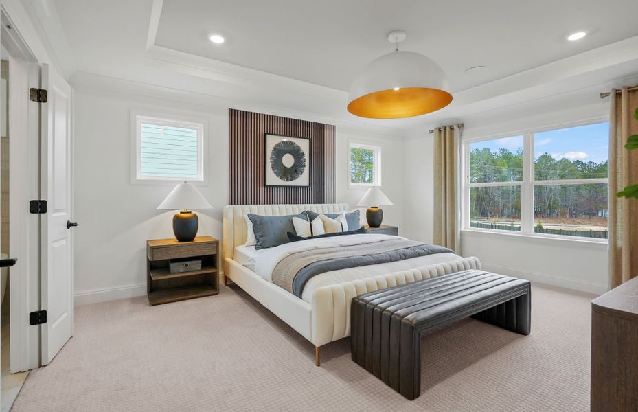 Representative furnished interior of a home built from the Riverton by Pulte Homes in Kinsdale, Lancaster (Image 48).