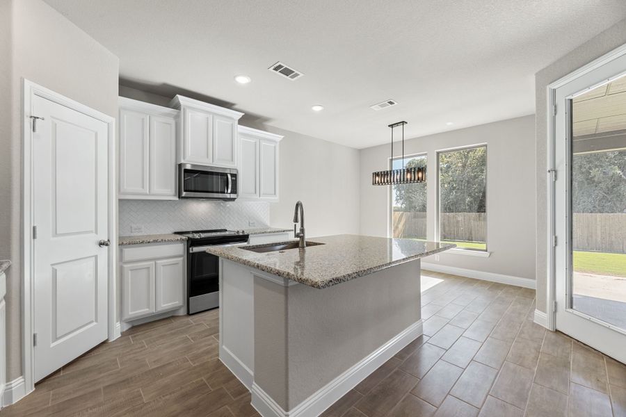 Furnished interior view inside a new home in Fair Oaks, Bridgeport (Image 8).