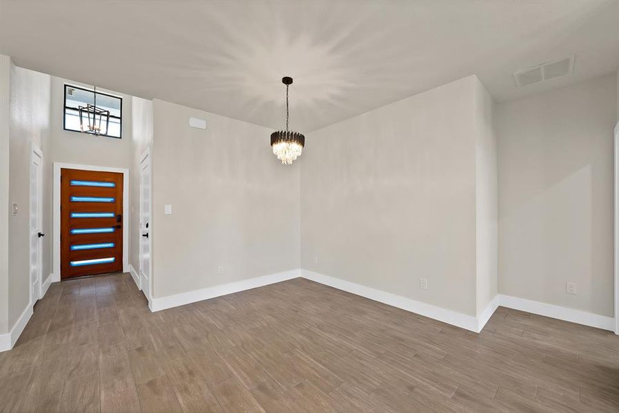 Spacious, unfurnished interior of a new home in , Granbury (Image 16). Spacious, unfurnished interior of a new home in , Granbury (Image 16).