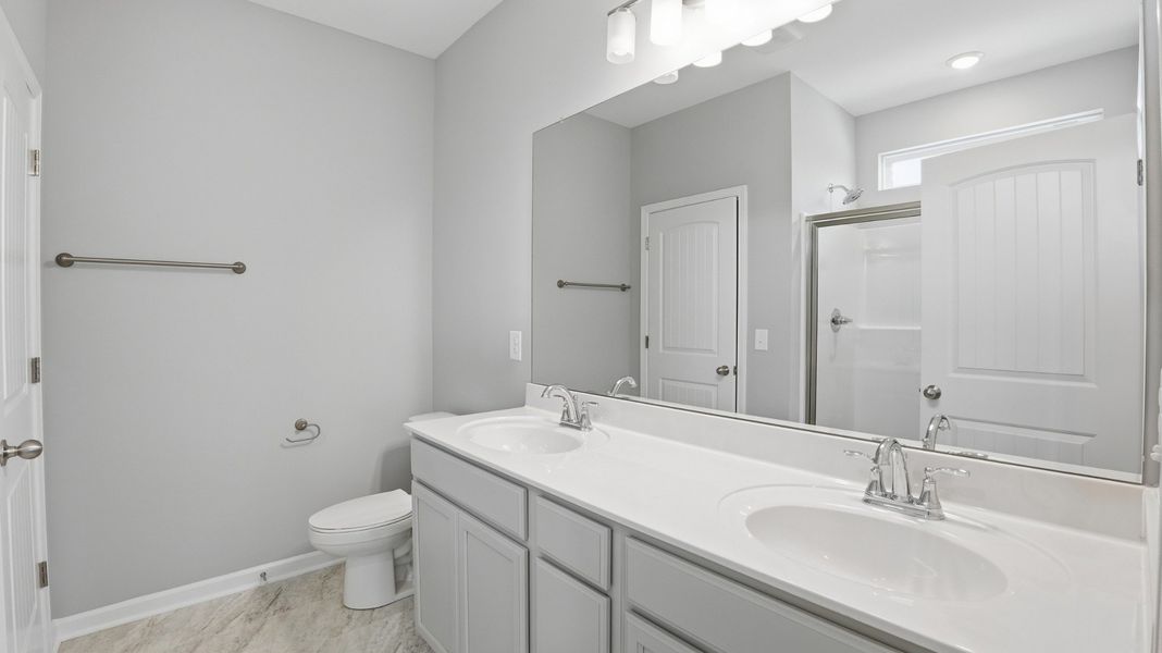 Furnished interior view inside a new home in Sagewood, Tullahoma (Image 7).