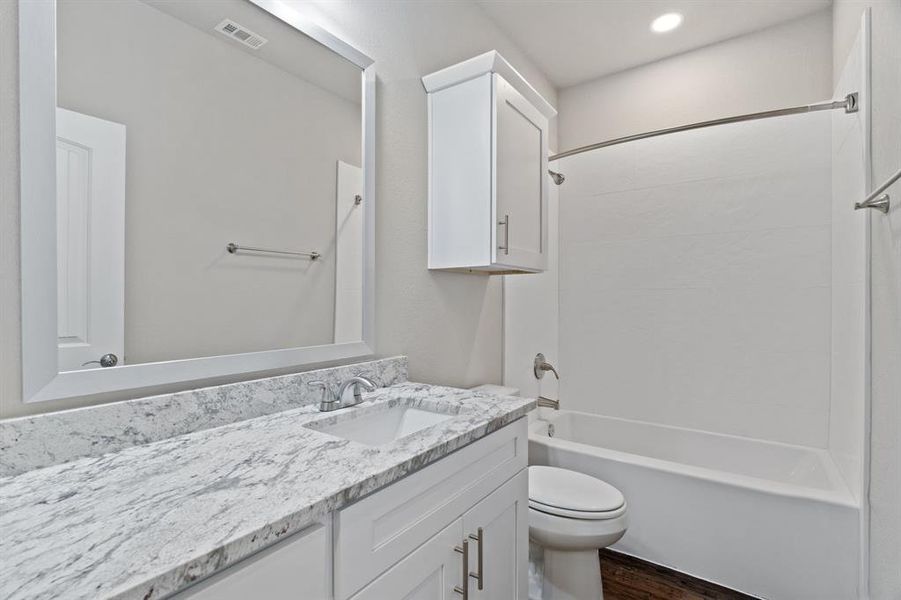 Furnished interior view inside a new home in , Weatherford (Image 17).