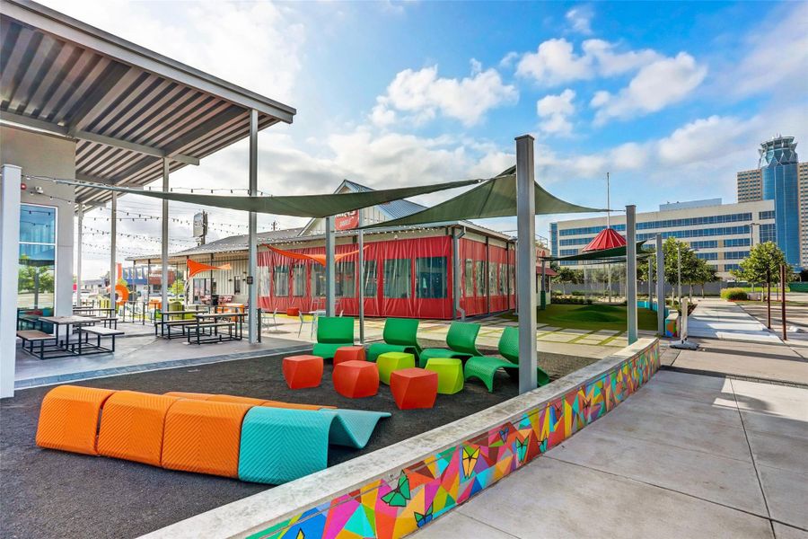 Torchy's offers covered outdoor seating options as well as a play area. Torchy's offers covered outdoor seating options as well as a play area.