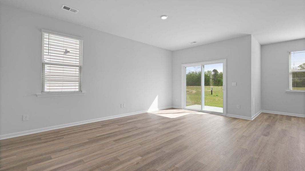 Representative unfurnished interior of a home built from the SALEM by D.R. Horton in Carolina Groves, Moncks Corner (Image 19).