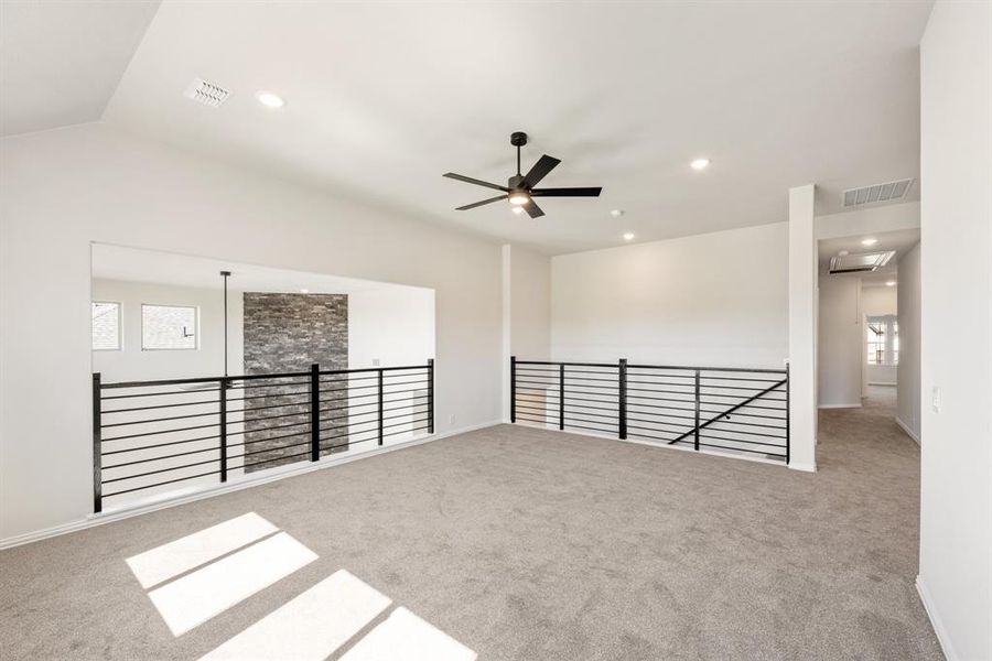 Spacious, unfurnished interior of a new home in Villages of Walnut Grove, Midlothian (Image 25).