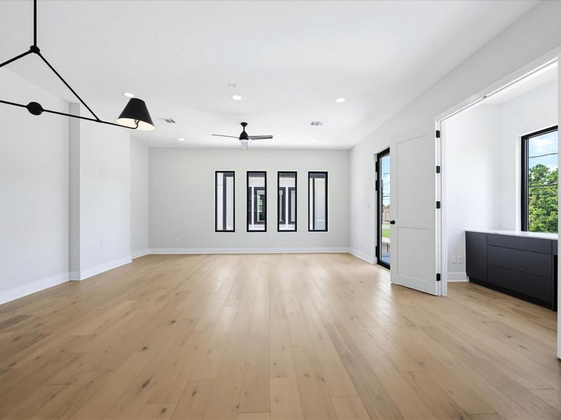 Spacious, unfurnished interior of a new home in , Houston (Image 25). Spacious, unfurnished interior of a new home in , Houston (Image 25).