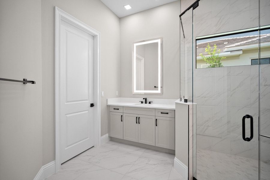 Master Bath | 107 SE Via Verona | Stella