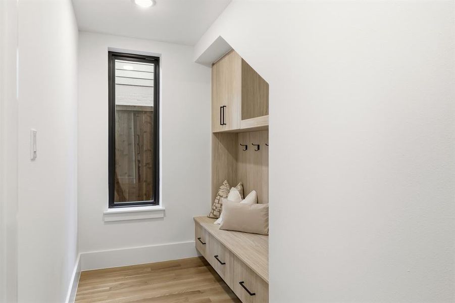 Furnished interior view inside a new home in , Dallas (Image 26).