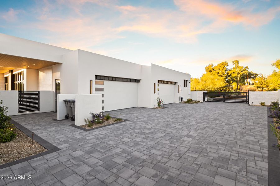 untitled (61 of 62) untitled (61 of 62)