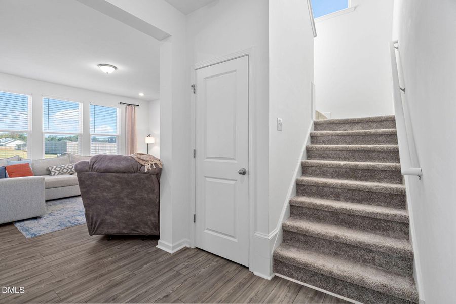 52-web-or-mls-6257-oak-psge-dr