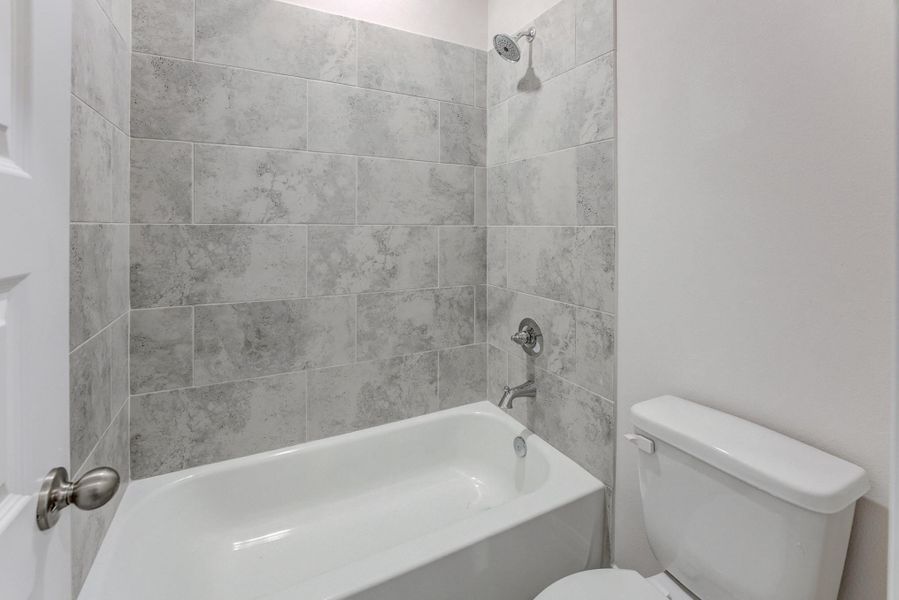 Furnished interior view inside a new home in Townsen Landing, Humble (Image 13).