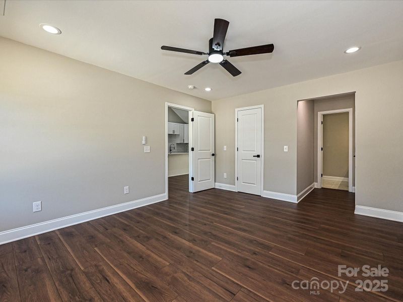 Spacious, unfurnished interior of a new home in , Rock Hill (Image 19). Spacious, unfurnished interior of a new home in , Rock Hill (Image 19).