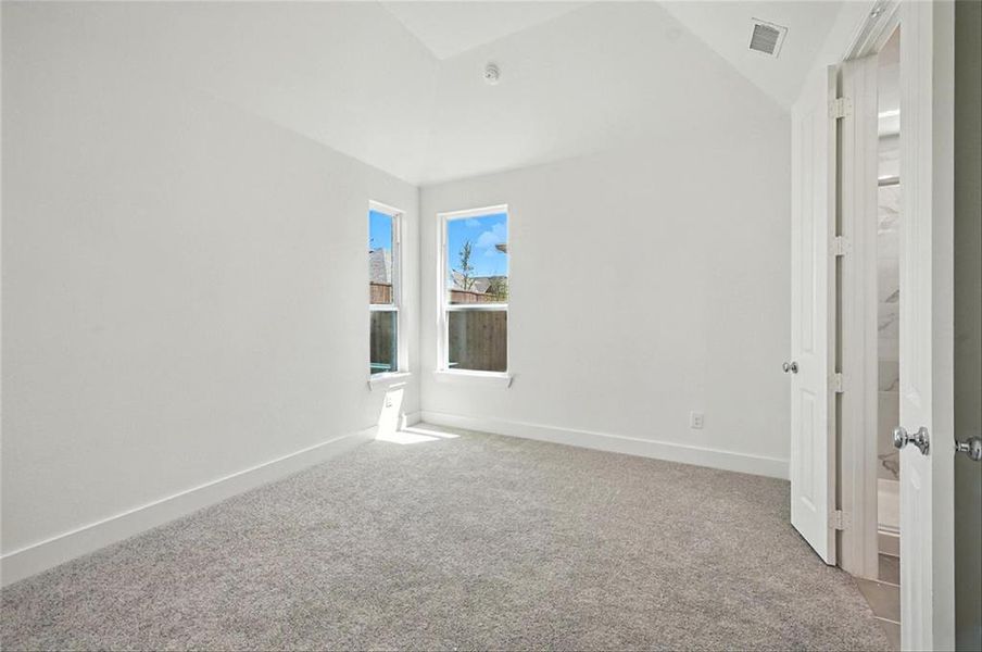 811SunflowerTrailANGECM012 811SunflowerTrailANGECM012