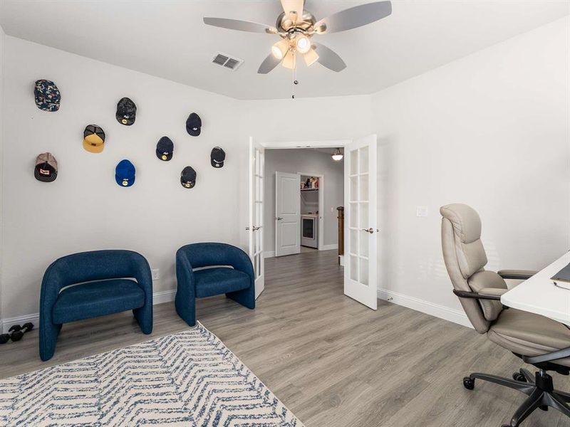 Furnished interior view inside a new home in Emerald Vista, Wylie (Image 6). Furnished interior view inside a new home in Emerald Vista, Wylie (Image 6).