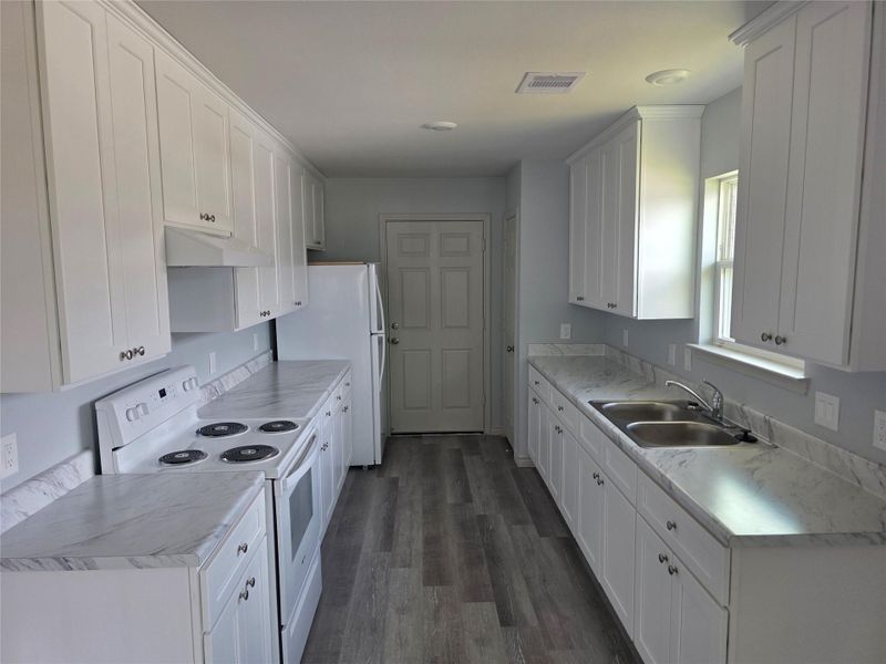 Kitchen Kitchen
