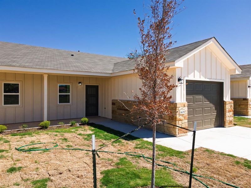 Front exterior of a new home in , Copperas Cove, TX, highlighting curb appeal (Image 1). Front exterior of a new home in , Copperas Cove, TX, highlighting curb appeal (Image 1).