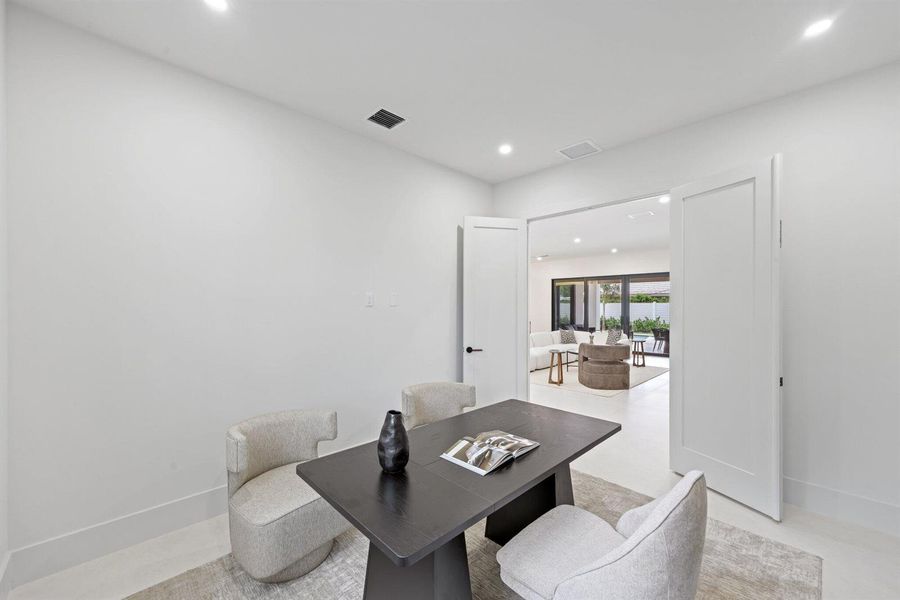 1160 Emerald Lane - 42.jpg-SMALL