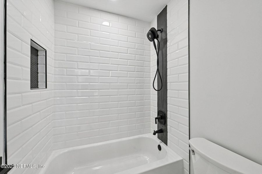 Image 52 of a home in .