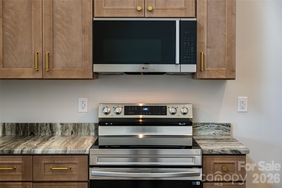 Right Wing-Stainless Range