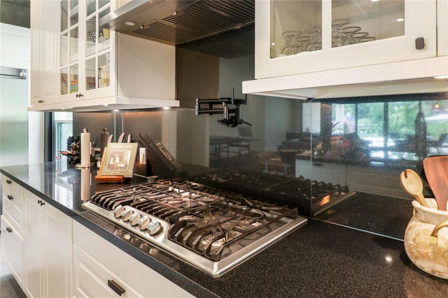 Close-up of interior finishes inside a home in , Tomball (Image 19). Close-up of interior finishes inside a home in , Tomball (Image 19).