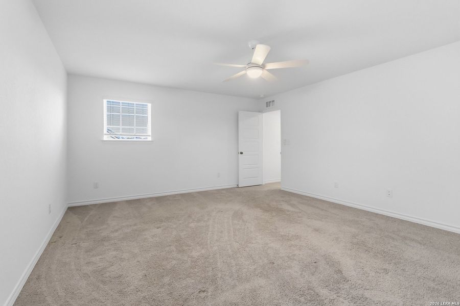 Spacious, unfurnished interior of a new home in Davis Ranch, Helotes (Image 21). Spacious, unfurnished interior of a new home in Davis Ranch, Helotes (Image 21).