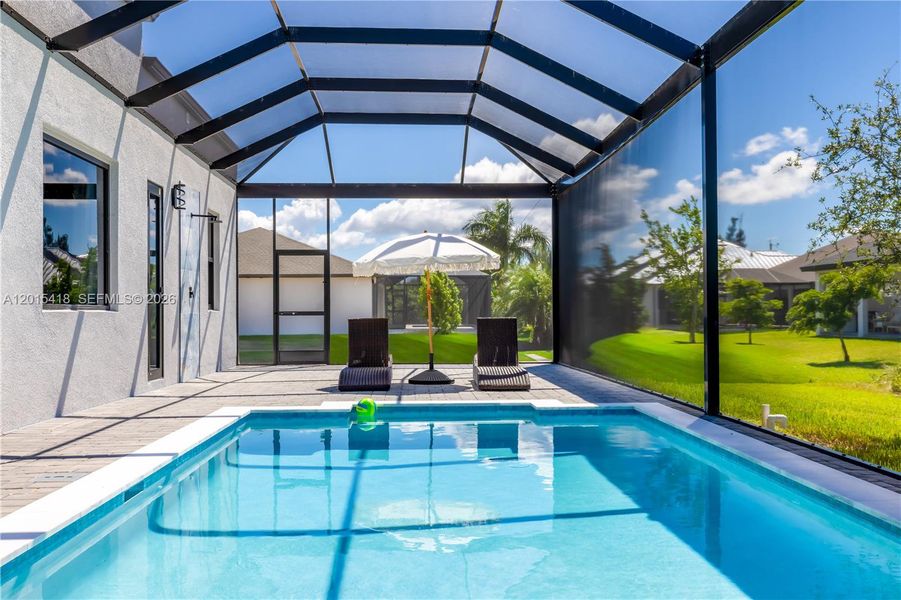 Exterior details and patio area of a home in , Cape Coral (Image 28).
