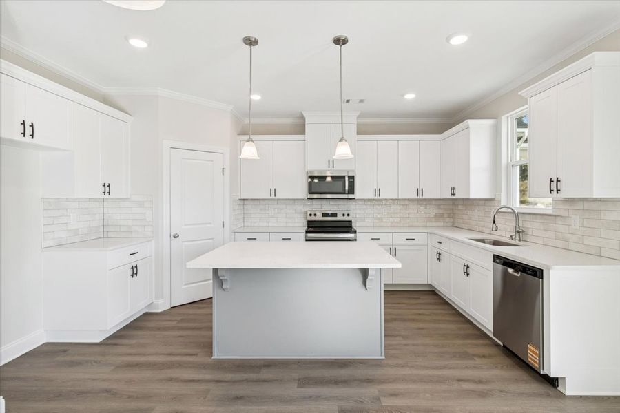 Furnished interior view inside a new home in Windsor, North Augusta (Image 7).