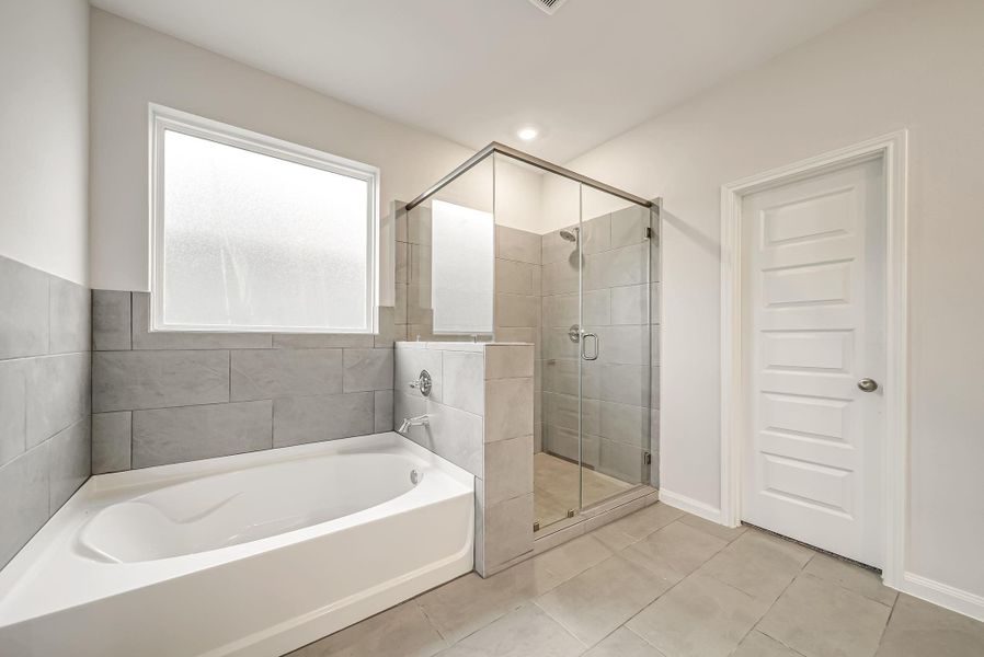 Owner's Retreat Ensuite Bath
