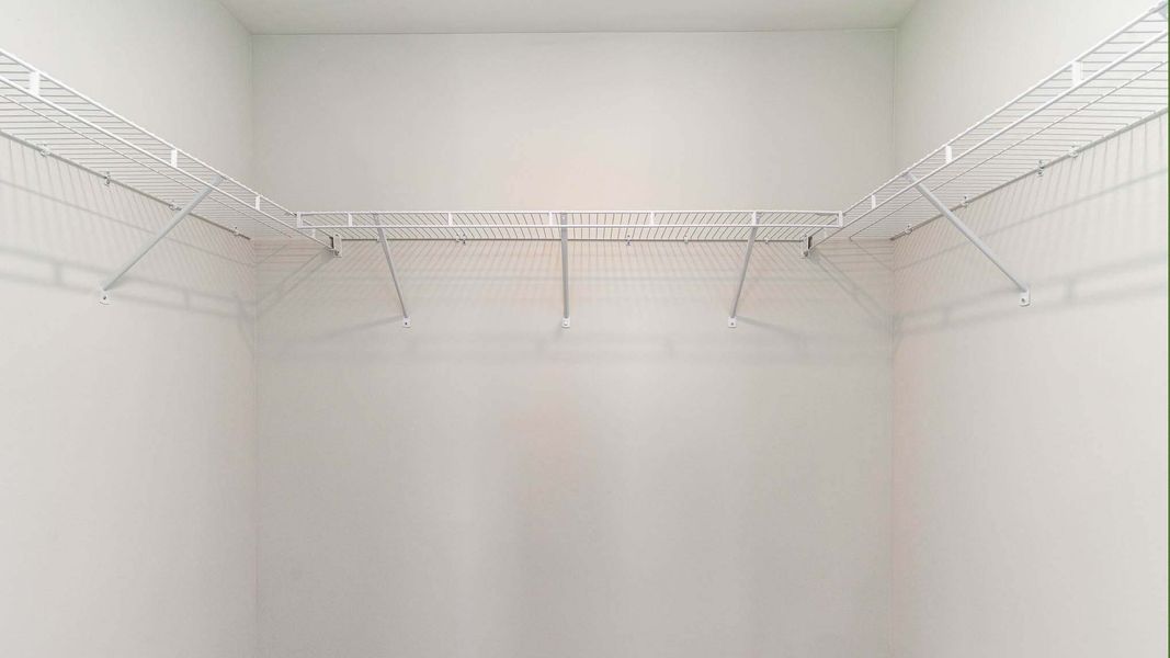 Spacious, unfurnished interior of a new home in The Bluffs at Mill Creek, Florence (Image 20).