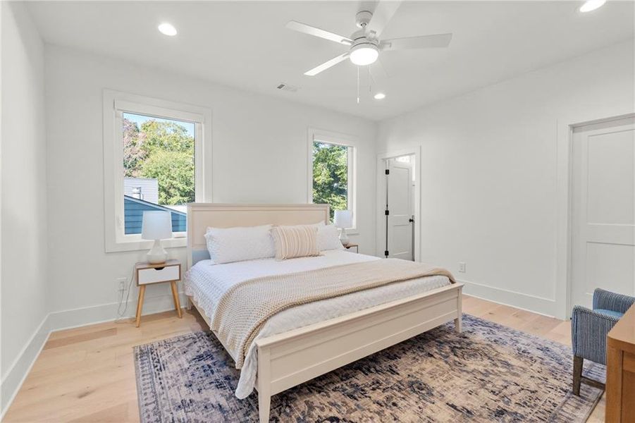 Furnished interior view inside a new home in , Brookhaven (Image 25).