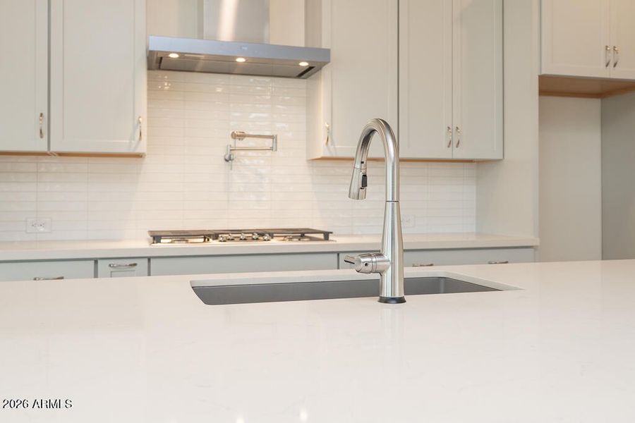 Tri Pointe Soleo 211 - Kitchen-2MLS Tri Pointe Soleo 211 - Kitchen-2MLS