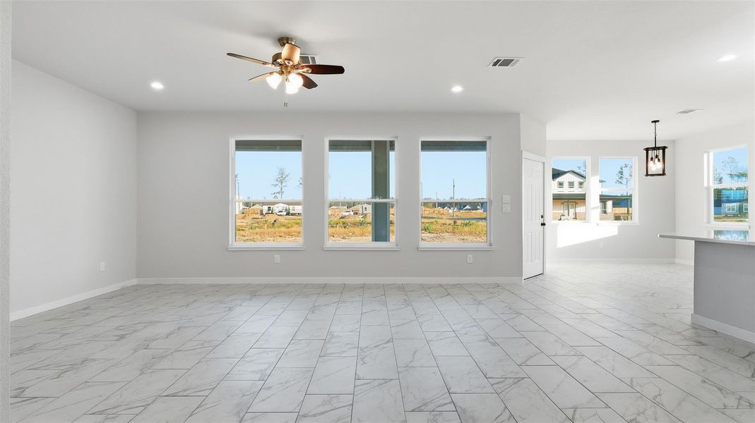 LIVING AREA LIVING AREA