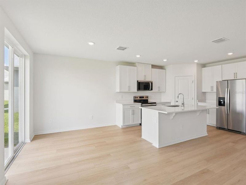 Furnished interior view inside a new home in Magnolia Bay - Classic Series, Nokomis (Image 8).