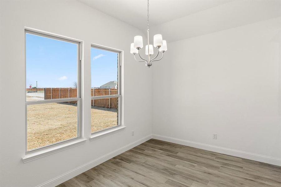 14_15. 541 San Angelo - Dining