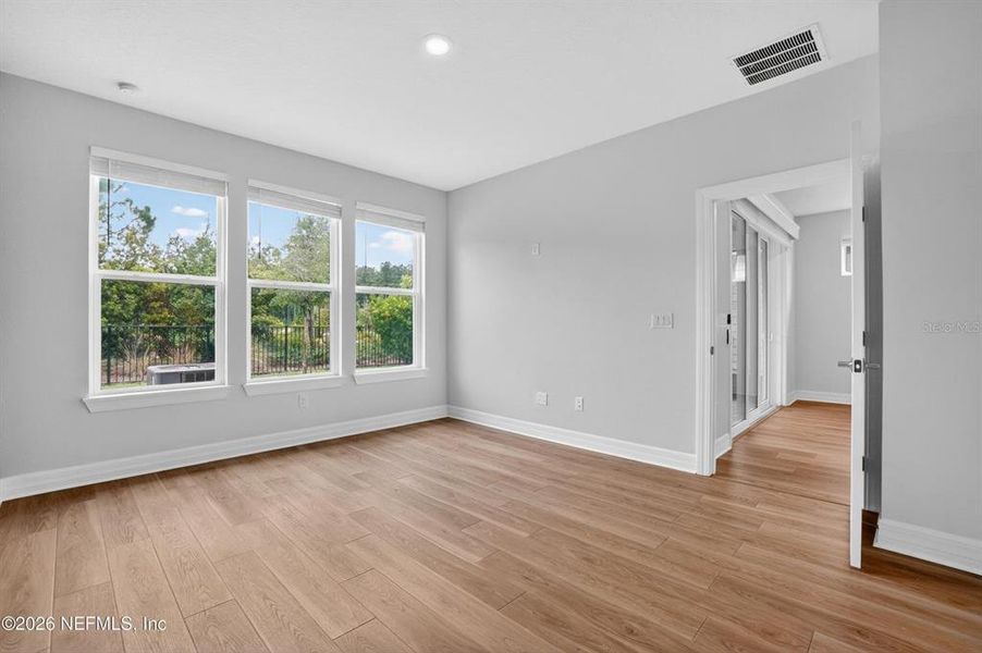 Spacious, unfurnished interior of a new home in Del Webb Wildlight, Wildlight (Image 33).