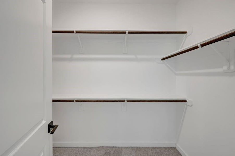 Spacious, unfurnished interior of a new home in Sundance Cove, Crosby (Image 25).