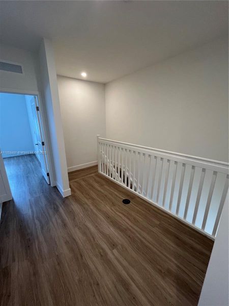 Spacious, unfurnished interior of a new home in , Miami (Image 17).